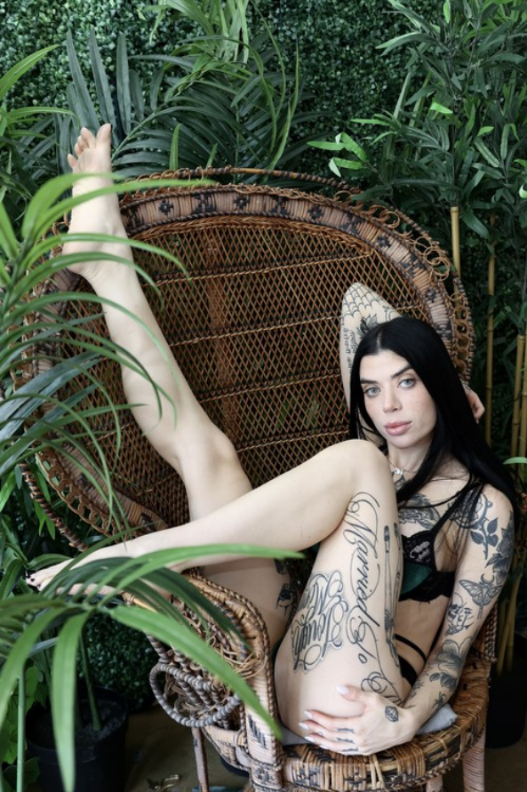 Alesia Banks - Photo 4