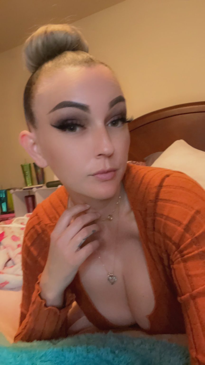 Charlotte Rose - Photo 5