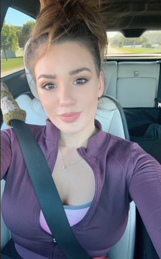 Chloe Monroe - Photo 9