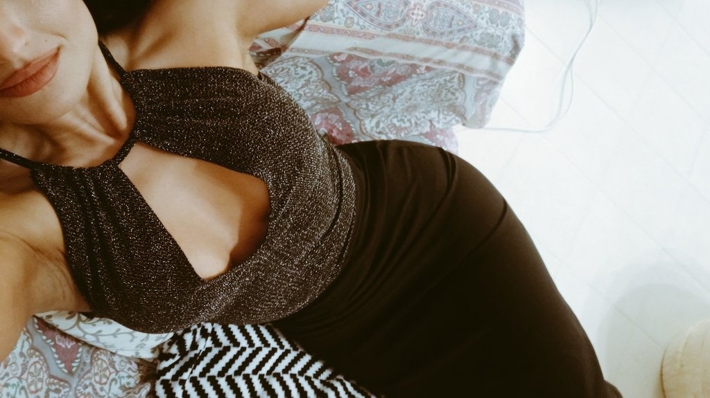 Isabella - Photo 1