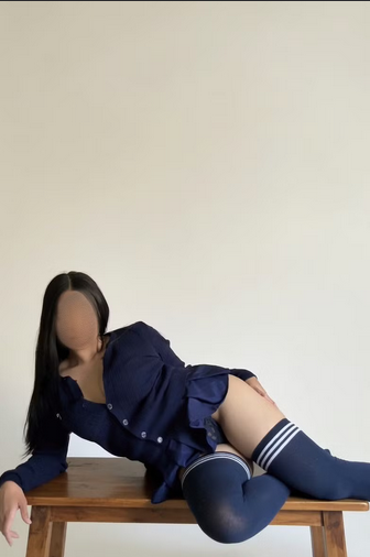 Ivy Lau - Photo 1