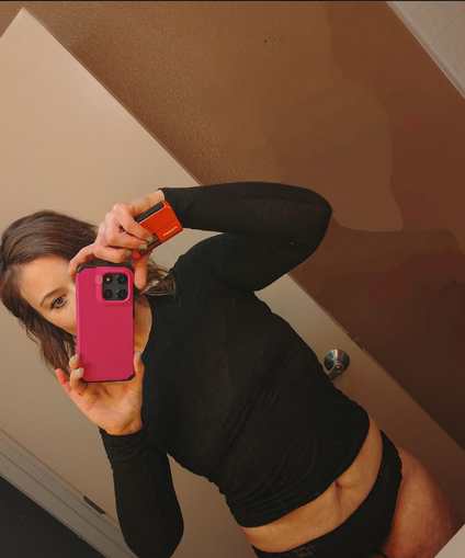 Jenna - Photo 1