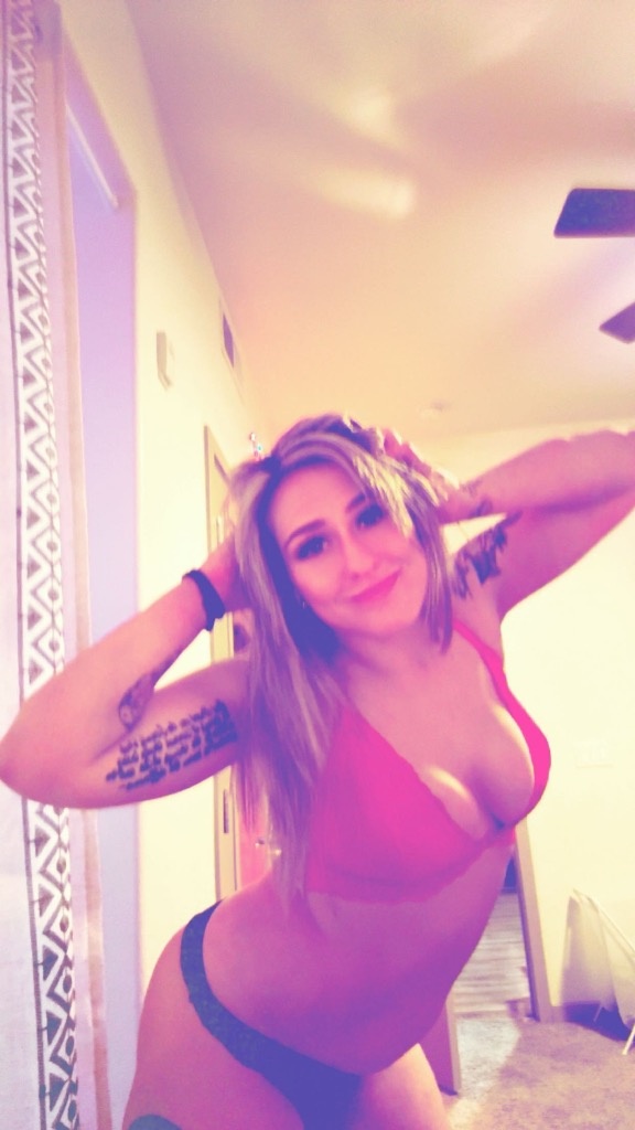 Kaitlyn - Sidebar Profile