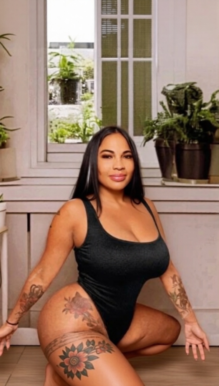 Kim - Sidebar Profile