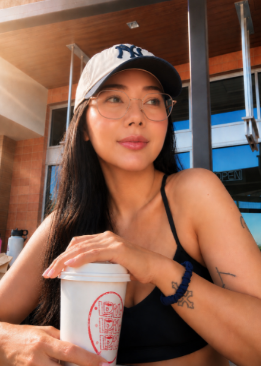 Bella - Sidebar Profile