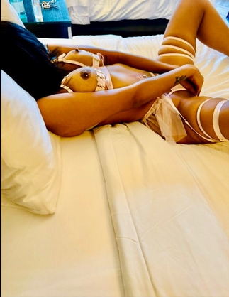 Peny - Sidebar Profile