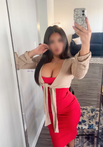 Rebecca Royce - Photo 10