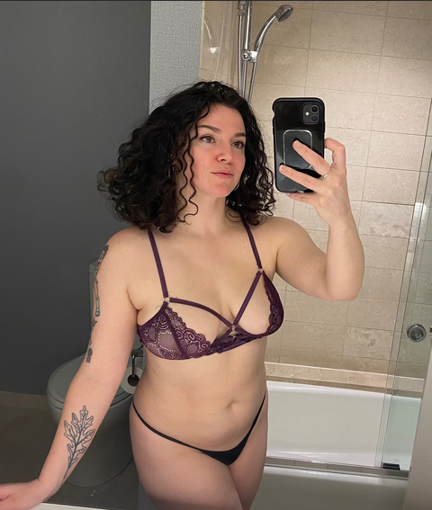 Sadie Sedaris - Photo 5