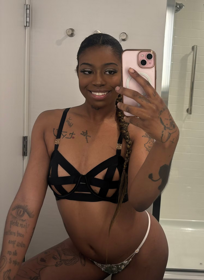 Sasha - Sidebar Profile