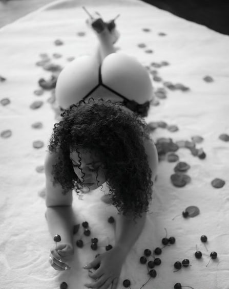 Skyy - Sidebar Profile