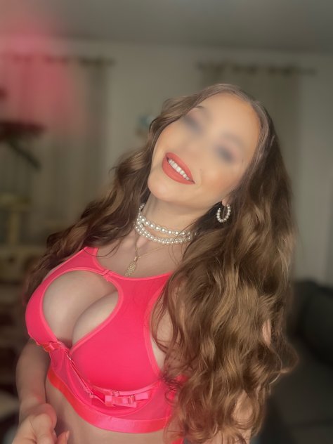 Stacy Svenja - Sidebar Profile