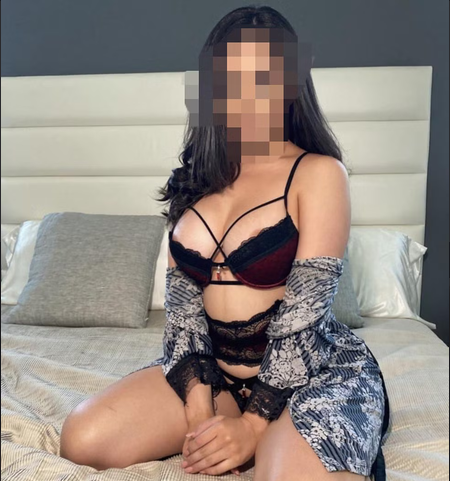 Yasmin Duarte - Sidebar Profile